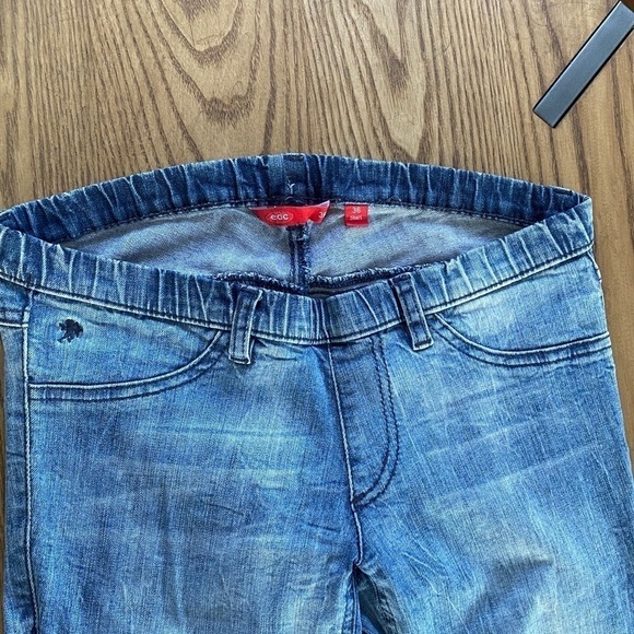 Esprit Distressed Jeggings - Picture 4 of 7